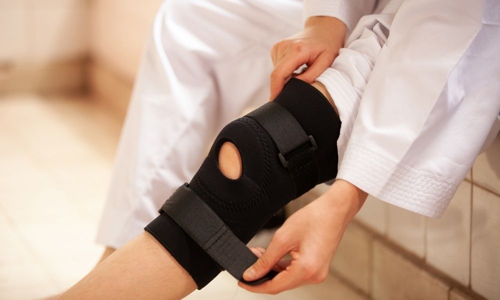 5 Pieces of Medical Equipment That Help Speed Rehabilitation - American Hospital Supply
