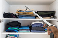 Load image into Gallery viewer, AHS 32 Inch Ultra Lightweight Claw-Style Reacher – Aluminum Reaching Tool with Non-Slip Pad - American Hospital Supply
